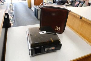Kodak Moviedeck 477 Super 8 / 8mm projector Vintage 1970's SUPER CLEAN! WORKS! - Picture 1 of 15