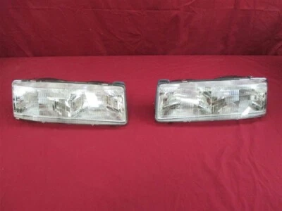NOS Olds Silhouette Pontiac Trans Sport Chevy Lumina APV Headlamp 1990 - 93 PAIR - Image 1 of 4
