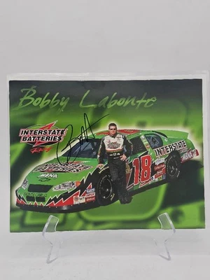 Tarjeta de héroe firmada por Bobby Labonte 8x10 con certificado de autenticidad - JGR #18 baterías interestatales Chev Foto 1 de 4