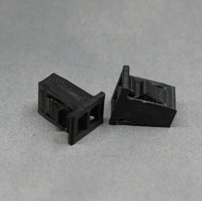 Clips de decoración de puerta Honda CRX 88-91 91510-SH2-000 (impreso en 3D, juego de 12) Foto 1 de 4