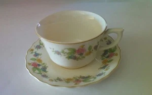 Keystone Canonsburg Pottery Floral set 4 Cups w Saucers - Picture 1 of 1