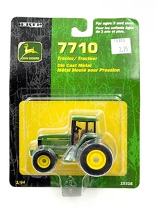 1/64 John Deere 7710 Fwa Tractor - Picture 1 of 1