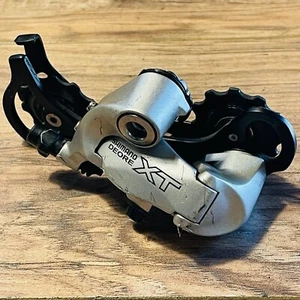 Shimano Deore XT RD-M750 Rear Derailleur 9 Speed Long Cage LOW MILEAGE - Picture 1 of 8