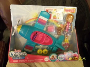 MATTEL 2023~BARBIE~CHELSEA~PUEDE SER...JUEGO # HTK38~CON AVIÓN~CACHORRO Y EXTRAS~NUEVO EN PAQUETE - Imagen 1 de 4