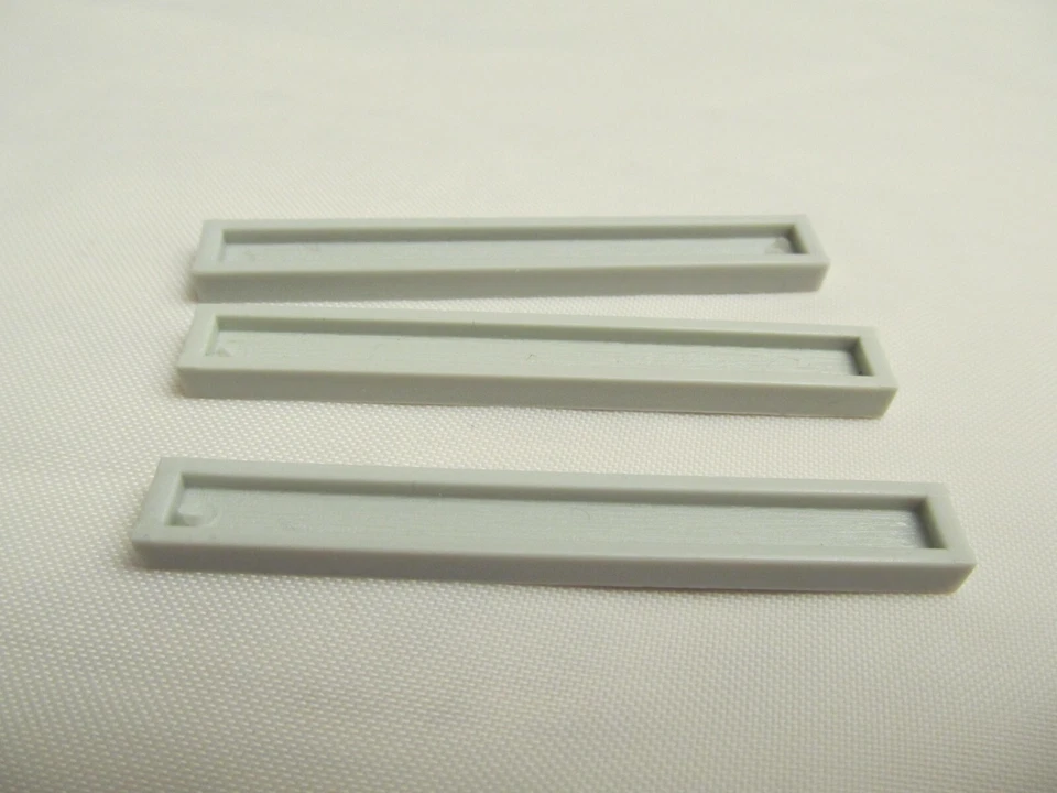 1/64 Ertl Farm Country grey hog trough custom train display lot of 3 - Image 1 of 1