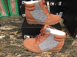 NEW $150 Womens Sorel Evie Ankle Lace Waterproof Booties, size 8.5 shoes - Picture 1 of 3