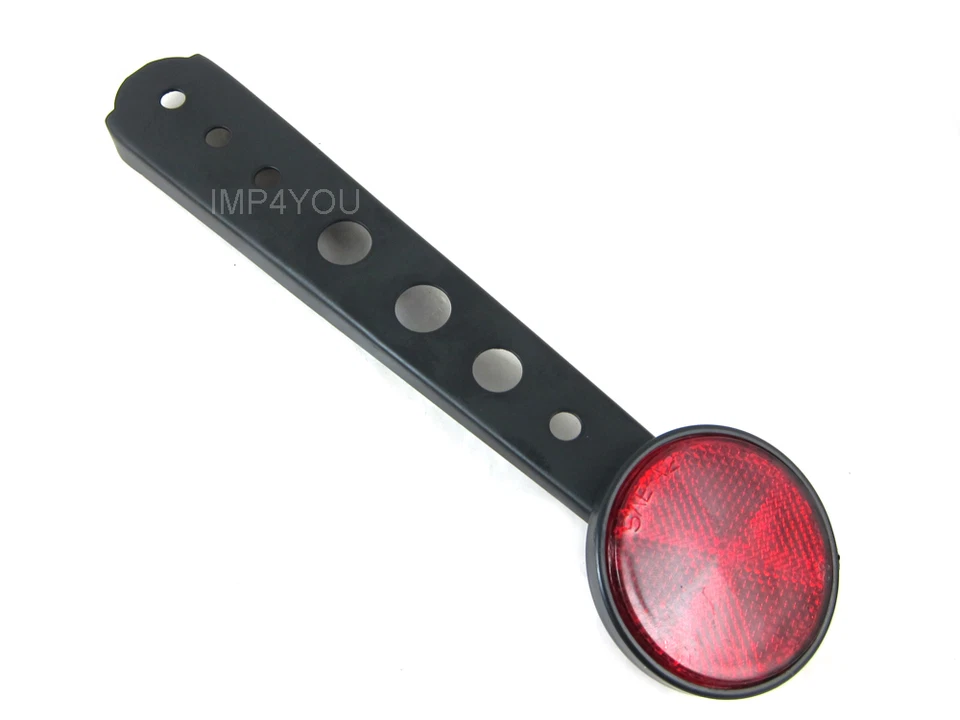 Taillight Reflector with bracket for 82-83 Yamaha XT125 XT200 XT550   - Изображение 1 из 1