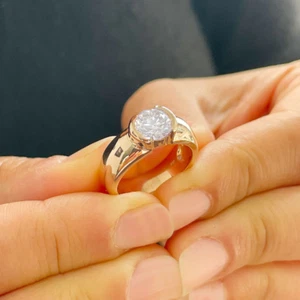 Bisel de anillo de compromiso redondo de diamantes cultivados en laboratorio de oro rosa de 14 k certificado IGI 1,20 quilates - Imagen 1 de 11