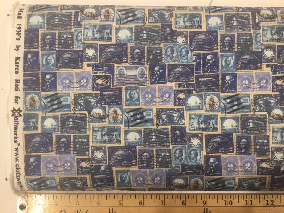 Estampillas de correo aéreo Clothworks años 30 tela color azul por Karen Roti Foto 1 de 1