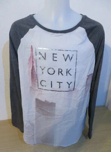 HERE & THERE ° chicer Pulli Gr. 146 152 Langarm Mädchen Mode Kleidung Sweatshirt - Bild 1 von 2