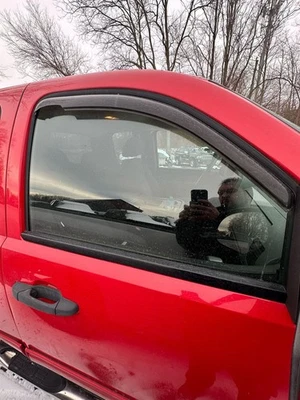 Front Door Window Glass 2007 - 2013 CHEVY SILVERADO 1500 Right Passenger - Image 1 of 3