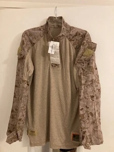 USMC DESERT MARPAT FROG SHIRT - 1/4 ZIP - SIZE MEDIUM REGULAR - NWT - Picture 1 of 4