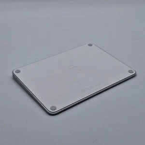Apple Magic Trackpad - White Multi-Touch Surface MXK93AM/A - Picture 1 of 3