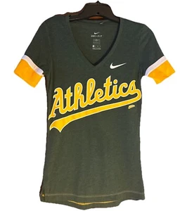 Oakland Athletics Women’s T Shirt XS Nike Short Sleeve V Neck - Picture 1 of 4