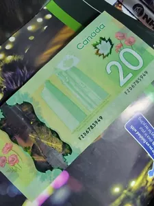 Twenty Dollars Canadian Serial Number Dye Error - Picture 1 of 3