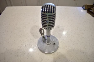 Shure 55S vintage microphone with base serial# 5912V - Imagen 1 de 14