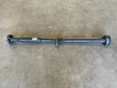 12 13 14 Árbol de transmisión Mercedes C63 Eje de transmisión Hélice 6,3 L Tracción trasera 1606 OEM Foto 1 de 4