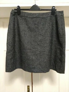 S.Oliver charcoal skirt size UK 18 - Picture 1 of 7