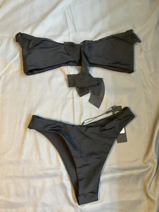 Fashion Nova Black Luna Ruffle 2 Piece Bikini Medium New - Picture 1 of 9