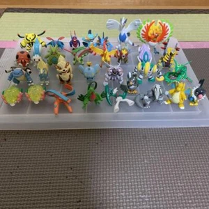 Moncolle Legendary Pokemon Figures Set Of 31 Used - Picture 1 of 24