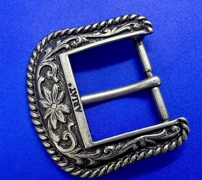 Винтажная пряжка ремня в стиле западного рейнджера Ariat для широкого ремня 1,25 дюйма - Изображение 1 из 4