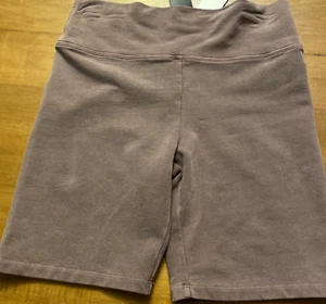 Dillards GB Girls Large Purple Yoga Bike Shorts NWT - Size Large  $29.00 - Picture 1 of 11