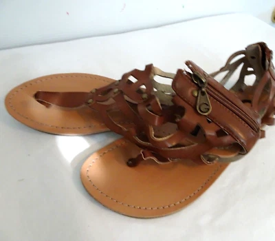 G by Guess Sandals Brown Thong Gold Brads Zip Heel Strap Women Size 8 1/2 M - Image 1 of 4