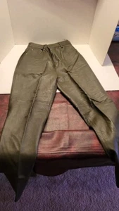 Newport News Leather Pants Womens Size 10 Olive Green Straight Leg Fully Lined - Picture 1 of 4
