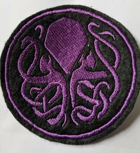 Cthulhu purple embroidered patch  - Picture 1 of 1
