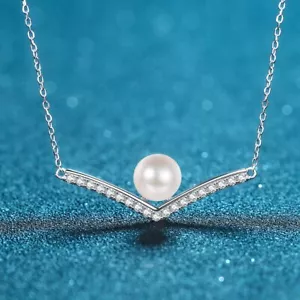 9 mm Süßwasserperle Echt VVS1 Moissanit V-Form Anhänger 14K Weißgold Oberfläche - Bild 1 von 8