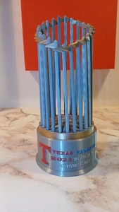 TROFEO DE CAMPEONATO DE LA SERIE MUNDIAL TEXAS RANGERS 2023 - Imagen 1 de 7