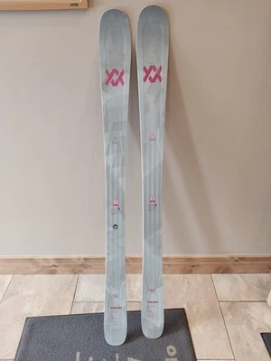 Volkl Secret 88 2025 149cm Esquís Nuevos Foto 1 de 4
