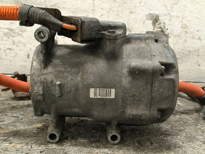 Toyota Prius (XW20) 2008 Petrol air con AC compressor pump 0420000194 PNV7102 - Image 1 of 4