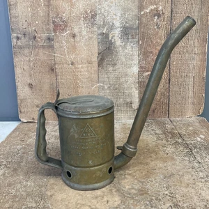 Vintage 1 Quart Swing Spout Oil Can 44 Minn Made in USA NYC RAT ROD - Picture 1 of 9