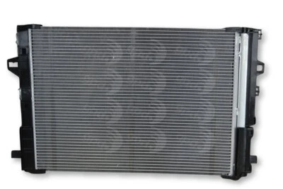 Condensador de aire acondicionado para accionamiento eléctrico CLA250, GLA250, QX30, B250e, GLA45 AMG, B 4389C Foto 1 de 4