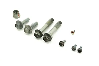 Pernos de suspensión trasera derecha Honda Odyssey 2011-2017 herrajes OEM Foto 1 de 3