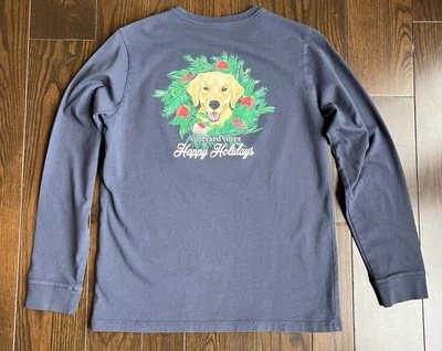 Vineyard Vines 中号家庭最好的朋友长袖口袋衬衫蓝色假日 — 第 1/4 张图片