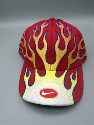 Boné NIKE estruturado OG Flames Club HV6642-687 - Imagem 1 de 4