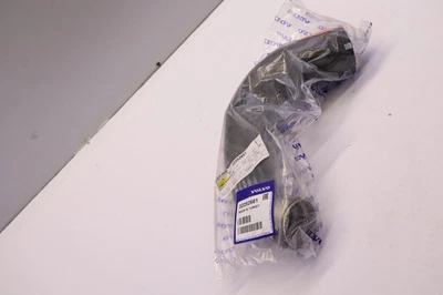 Original VOLVO XC40 2.0D Ladeluftschlauch 32252661 - Bild 1 von 2