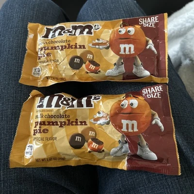2 tortas de abóbora M&M’s doces chocolate ao leite tamanho 2,47 oz EDIÇÃO LIMITADA - Imagem 1 de 2