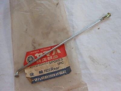 Yamaha, NOS, MX125, MX175, YZ125, Rear Spoke and Nipple, # 401-25304-00.   S23 - Изображение 1 из 3