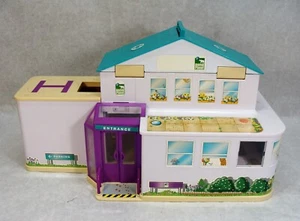 ANIMAL PLANET RESCUE SPIELZENTRUM TIERARZT KRANKENHAUS SPIELSET - Bild 1 von 9