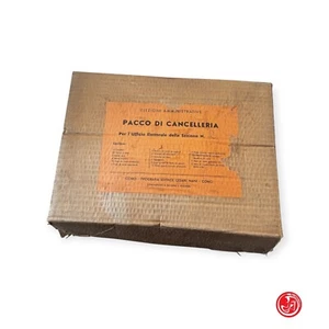 Vintage, Antique Postcards and Letter Correspondence Box - Picture 1 of 4