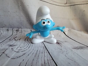 The Smurfs Movie 4" Blue White Hefty Smurf 2016 Burger King Kids Meal Toy - Picture 1 of 7