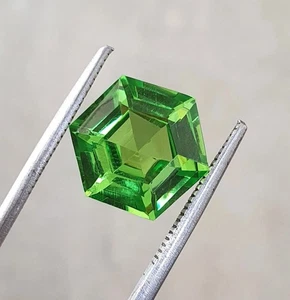 Hexagon Cut Peridot green Certified stone Loose Gemstone 9 Ct+ Best Offer - Picture 1 of 6