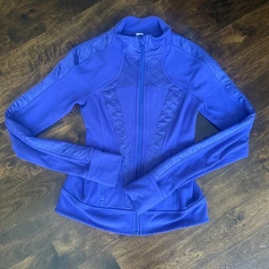 GUC~Ivivva Girls ~Purple Practice Zip Up Jacket Thumbholes~ Size 10 - Picture 1 of 3