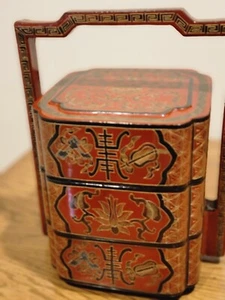 Tradtiol Vintage Chinese Wedding Box/Basket Lacquer to perfection Floral pattern - Picture 1 of 7
