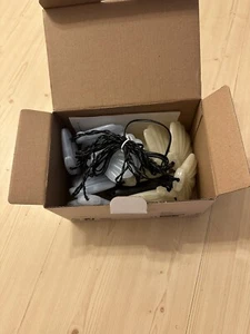 Ikea Solvinden LED Outdoor String Lights Blue Cream Seashells 505.146.48 - Picture 1 of 3