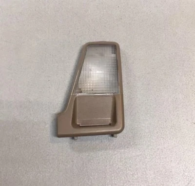 Volvo S70 C70 V70 OEM Interior Overhead Map Light Vanity Lamp Lens Right 1372998 - Image 1 of 2