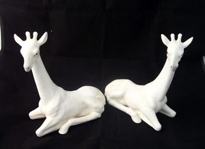 Vintage (2) Fitz And Floyd White Giraffes Seated Bookends 8" Tall FF Japan 1970s - Picture 1 of 6